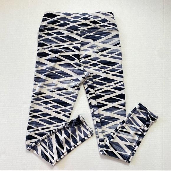 Athletic Collection | Yoga Leggings Sz M - Picture 7 of 7